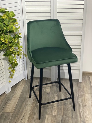 Полубарный стул поворотный ПАРКЕР, велюр изумрудно-зеленый H-30/черный каркас